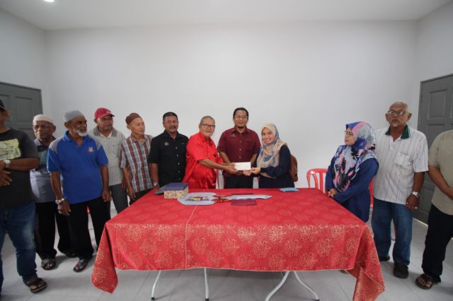 Majlis Penyerahan Projek Baikpulih Serta Kerja-Kerja Berkaitan di Surau Taman Dato Abd. Aziz Serkam